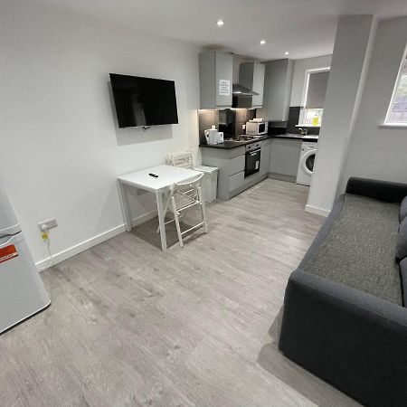 London Dagenham Apartments Luaran gambar