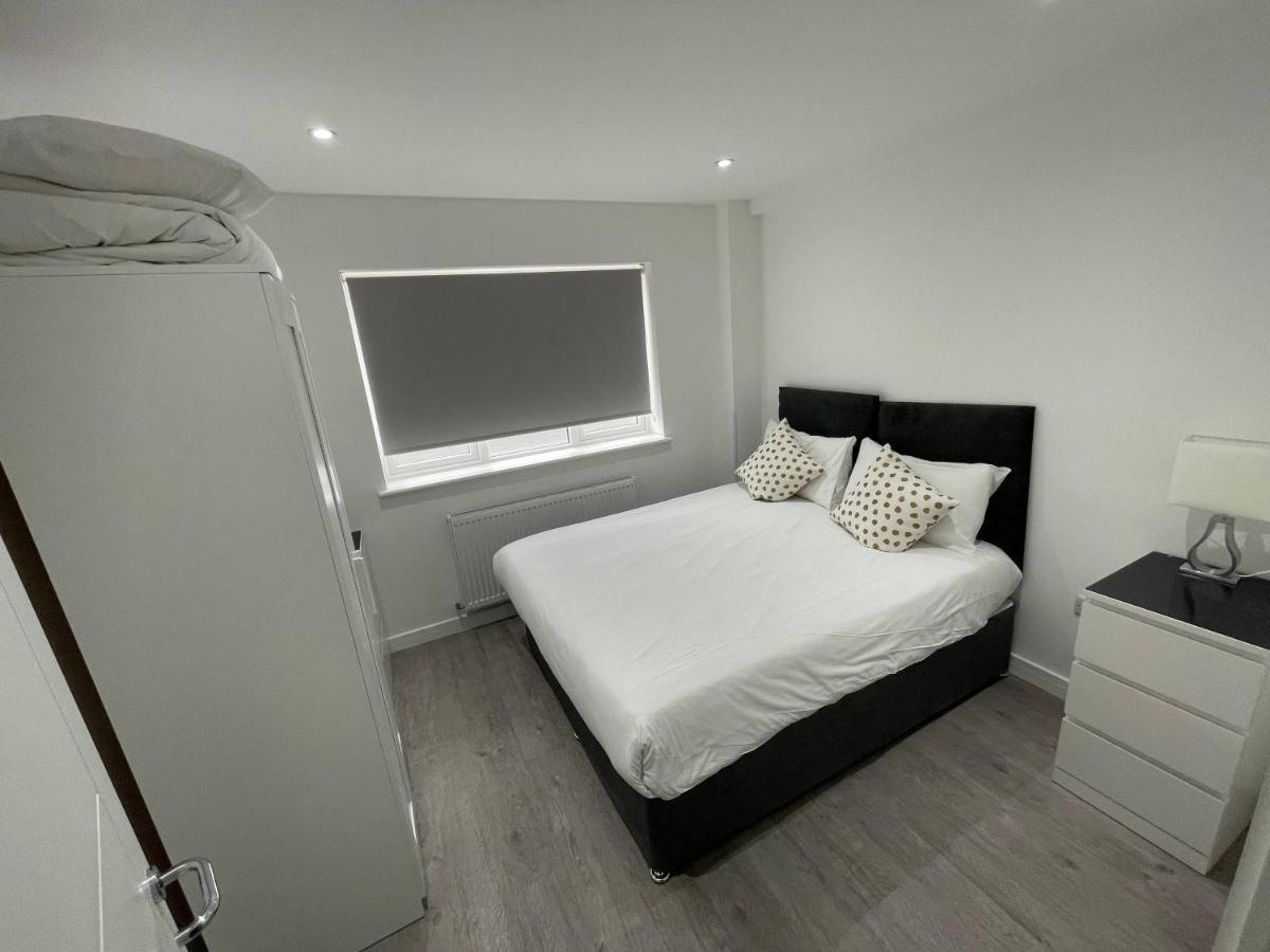 London Dagenham Apartments Luaran gambar